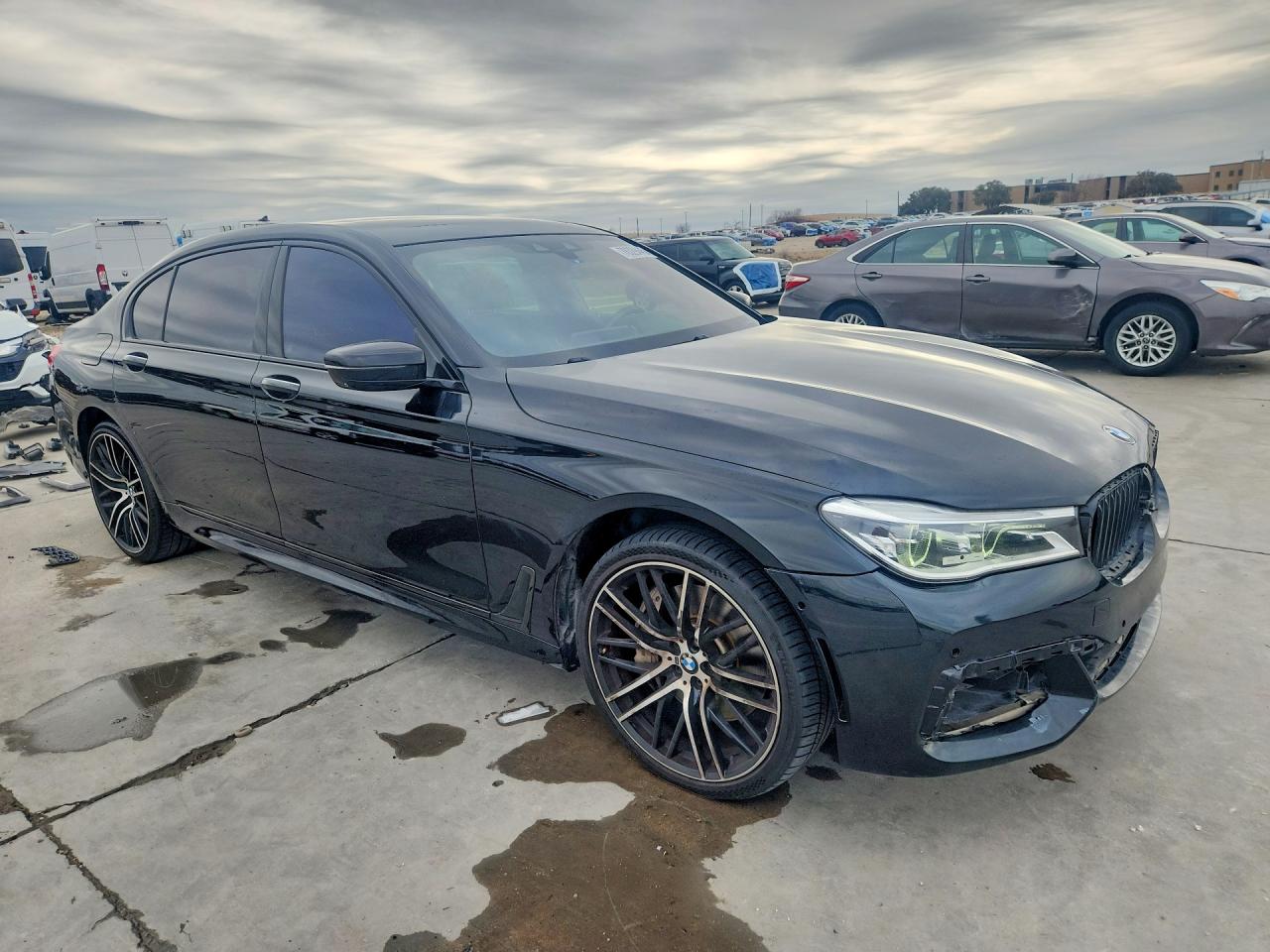 BMW 7 Series Xi