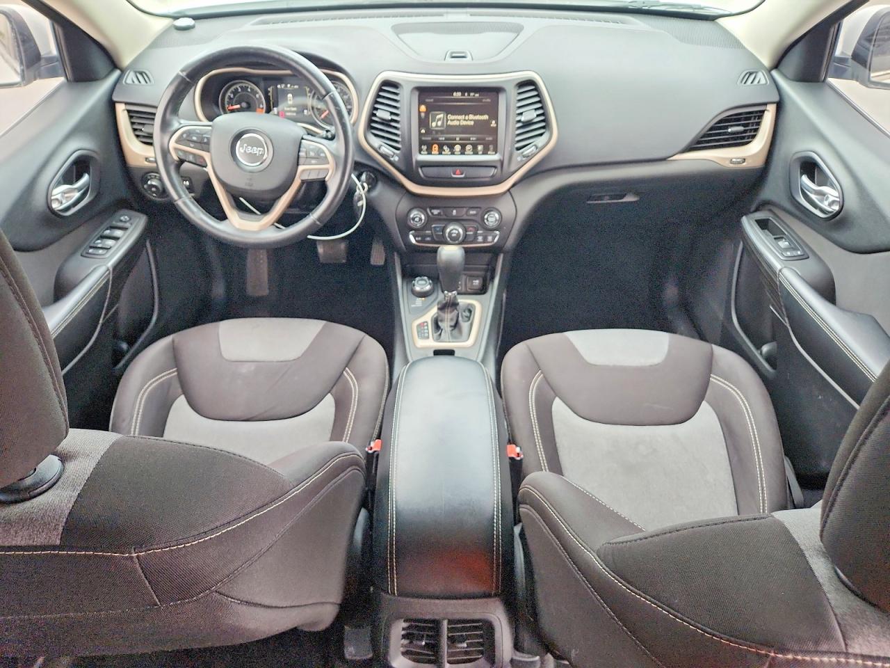 Jeep Grand Cherokee Latitude