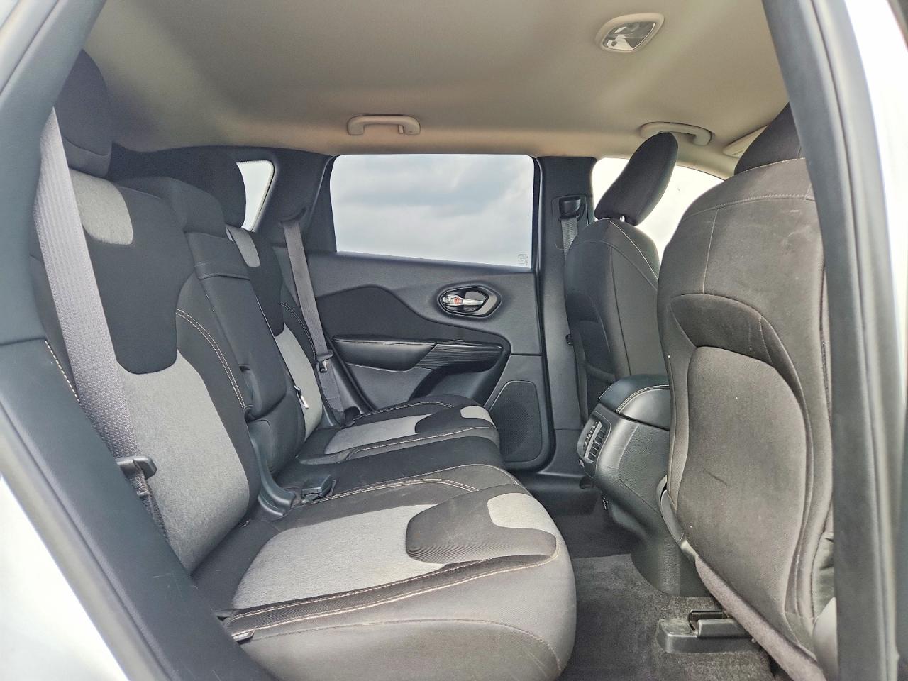 Jeep Grand Cherokee Latitude