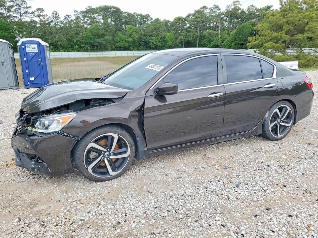 Salvage Honda Accord Image