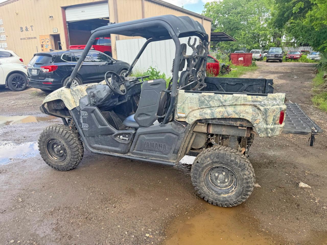 Yamaha Yxm700