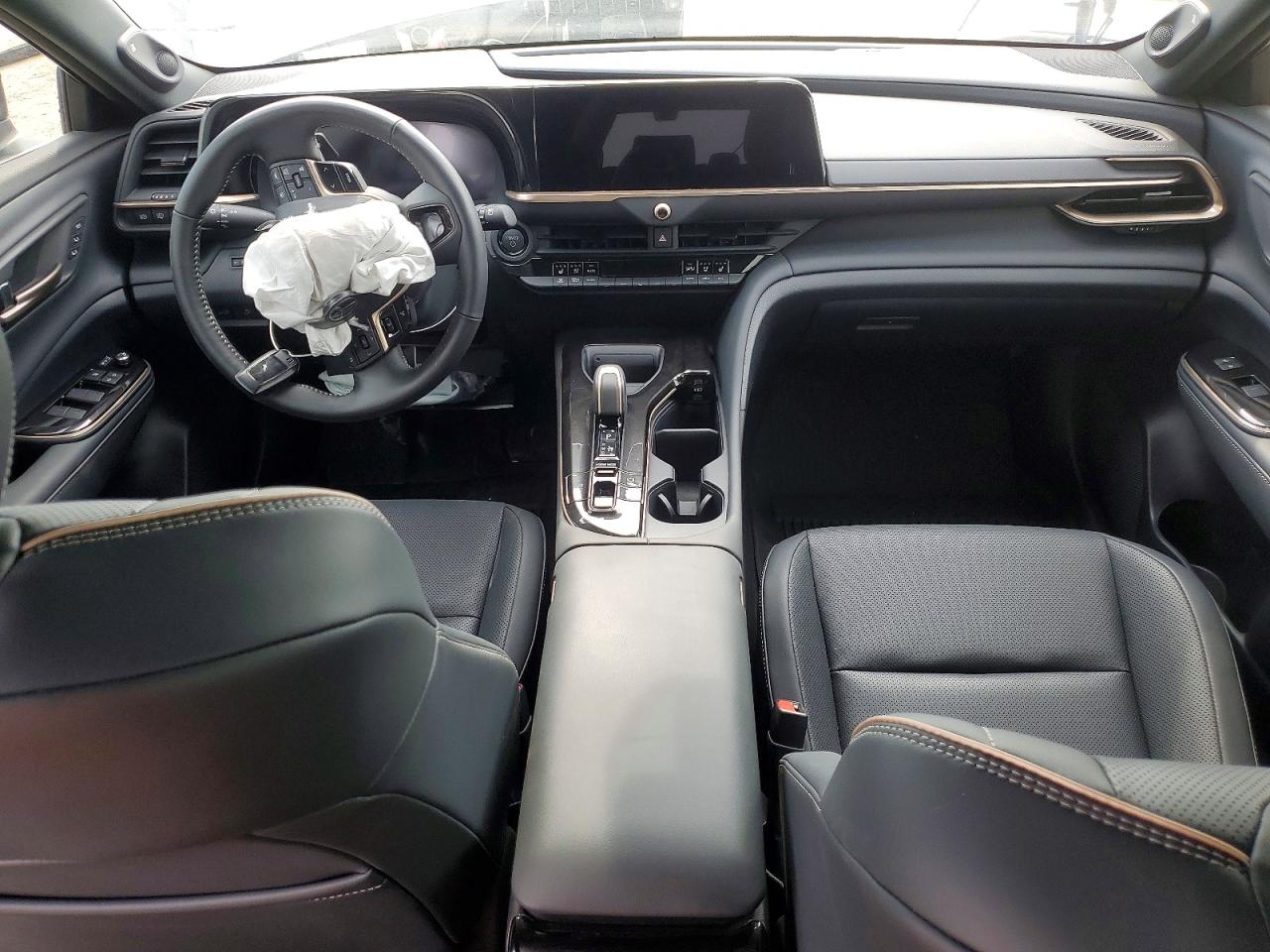 Toyota Crown Sign Limited