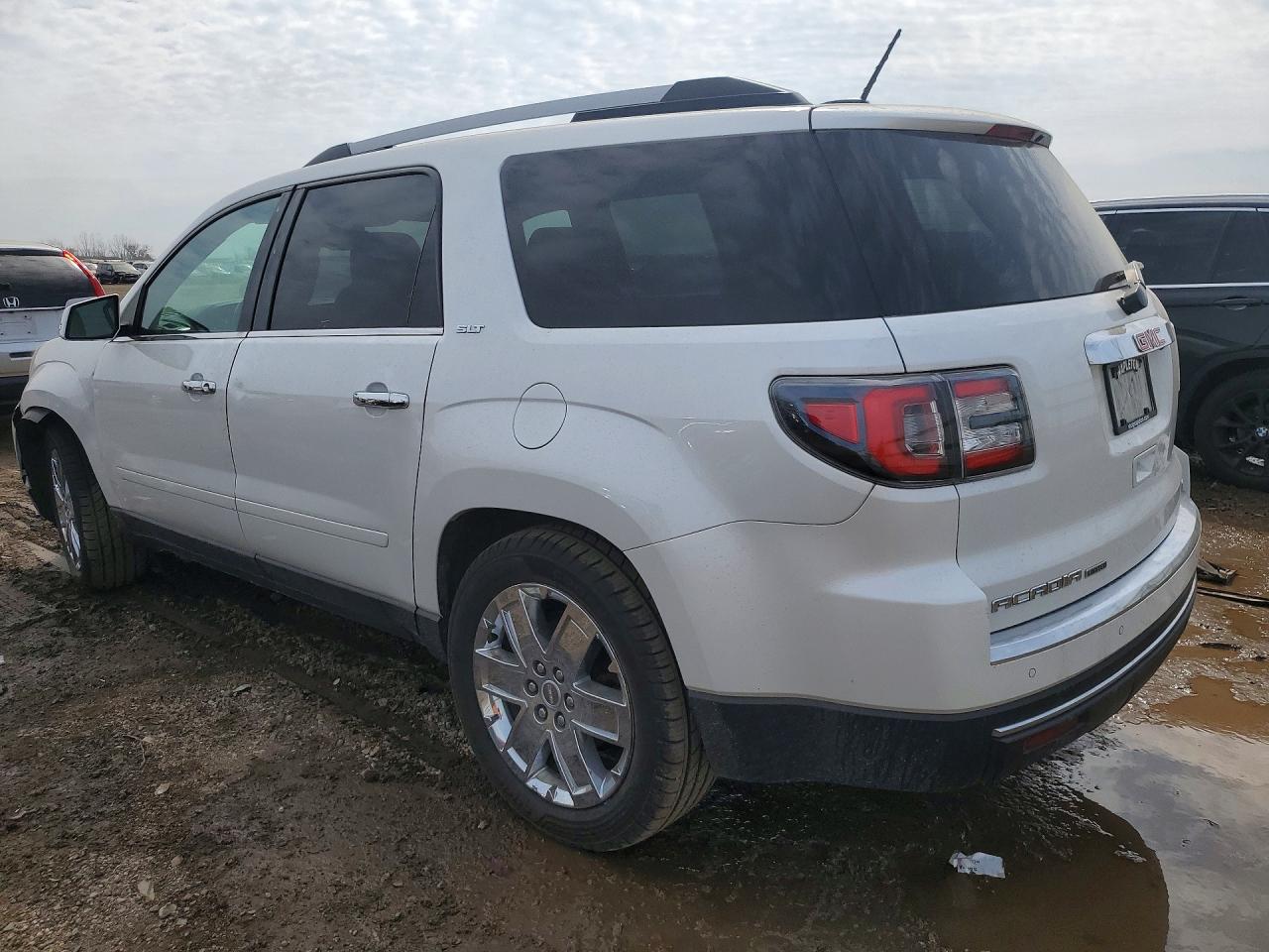 GMC Acadia Slt-2