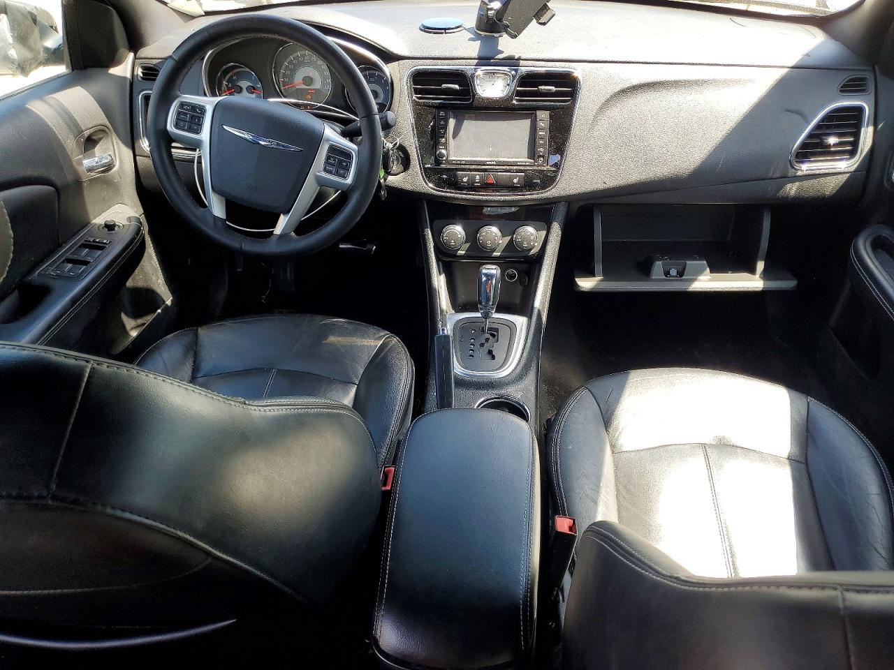Chrysler 200 Limited