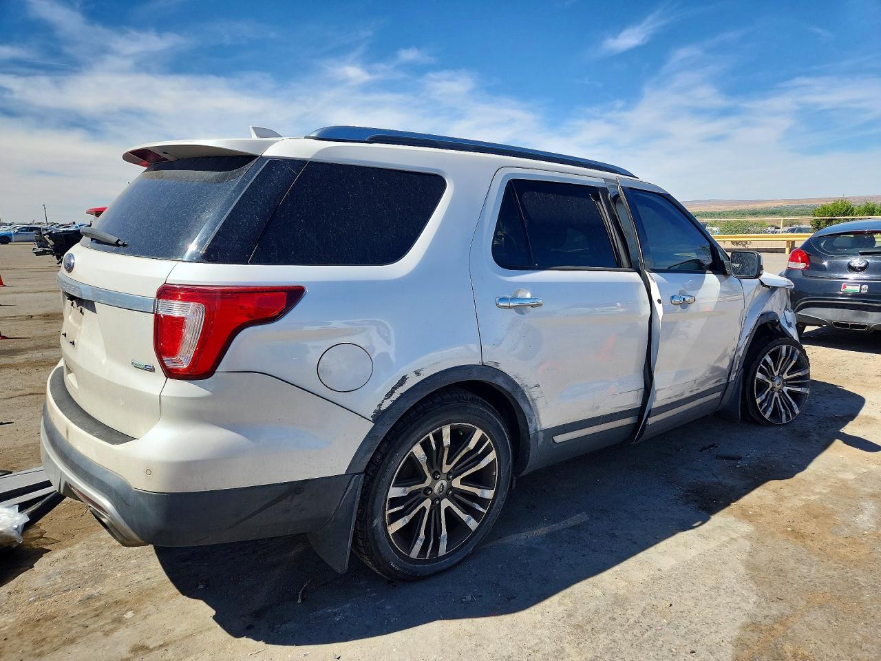 Ford Explorer Platinum