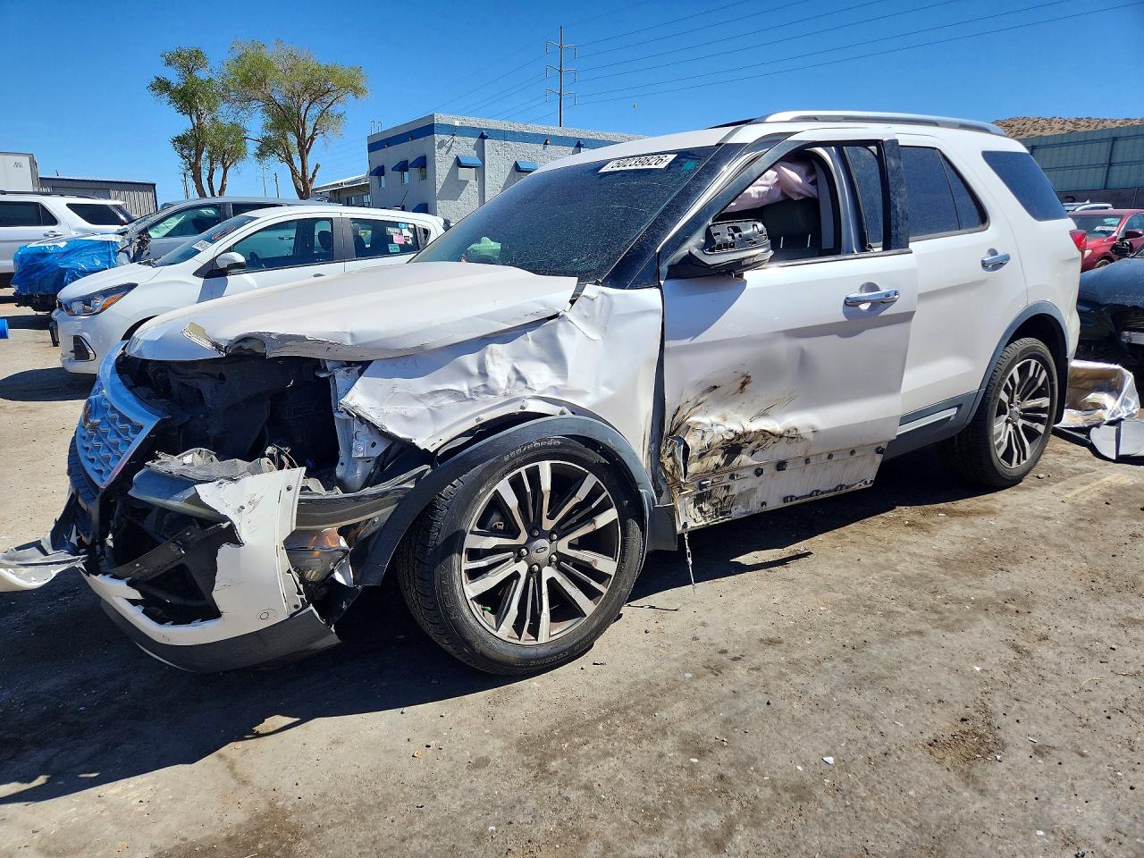 Salvage Ford Explorer Image
