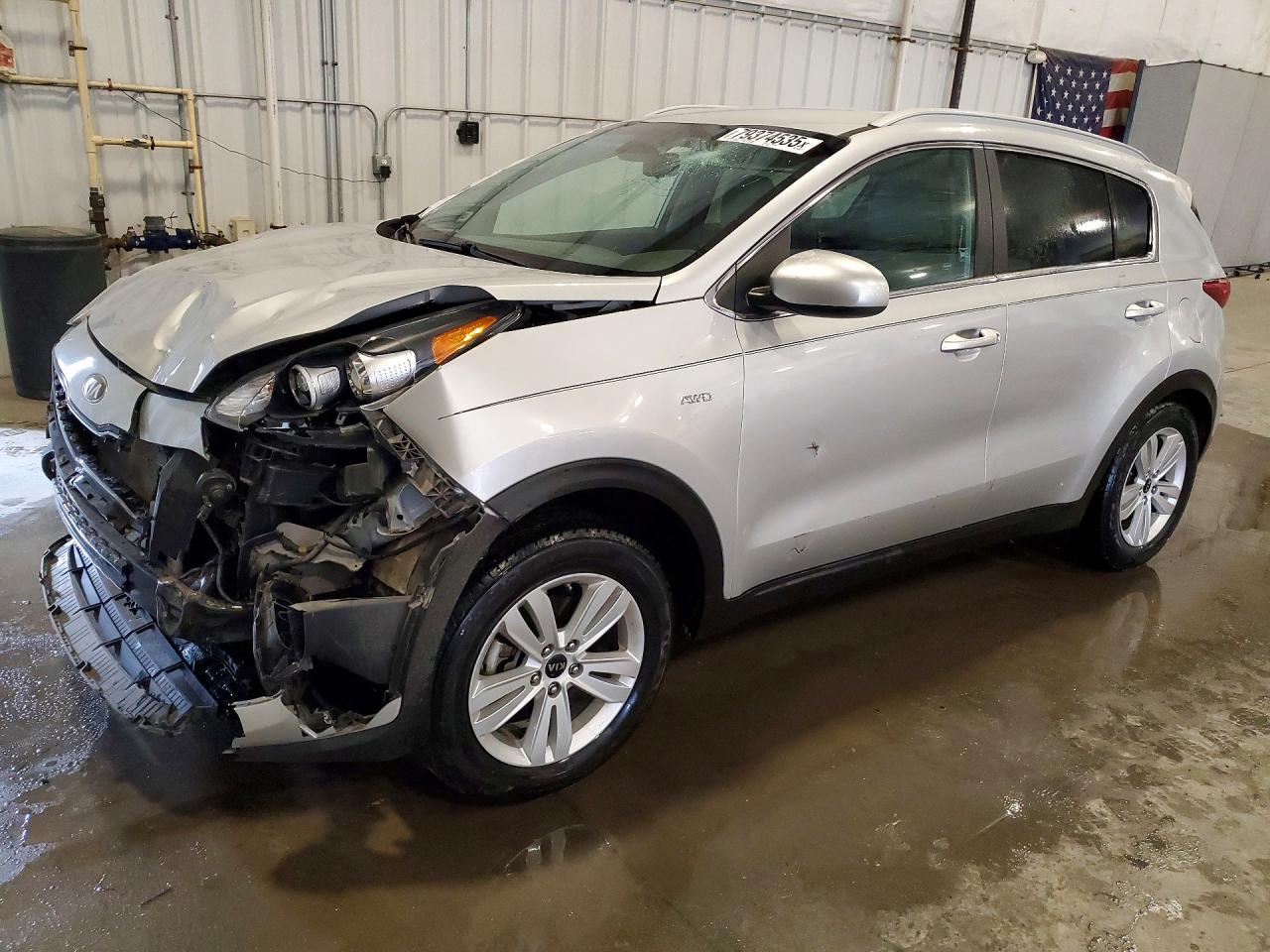 Salvage Kia Sportage Image