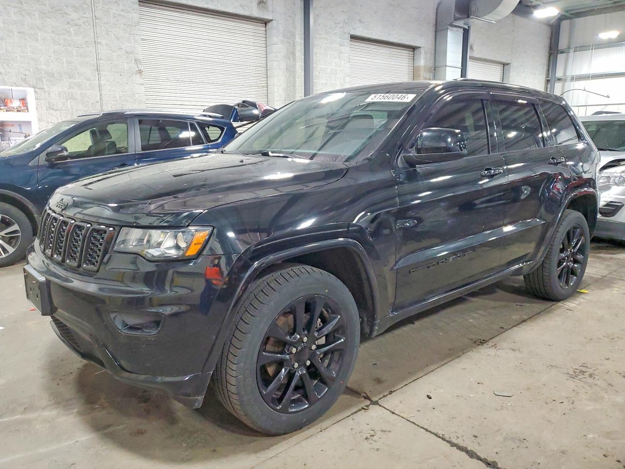 Salvage Jeep Cherokee Image