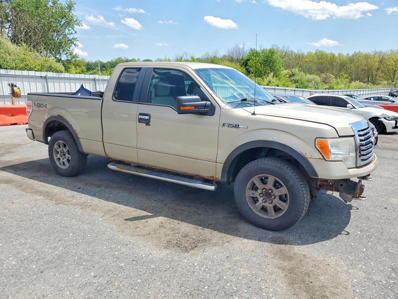Ford F-150 Super Cab