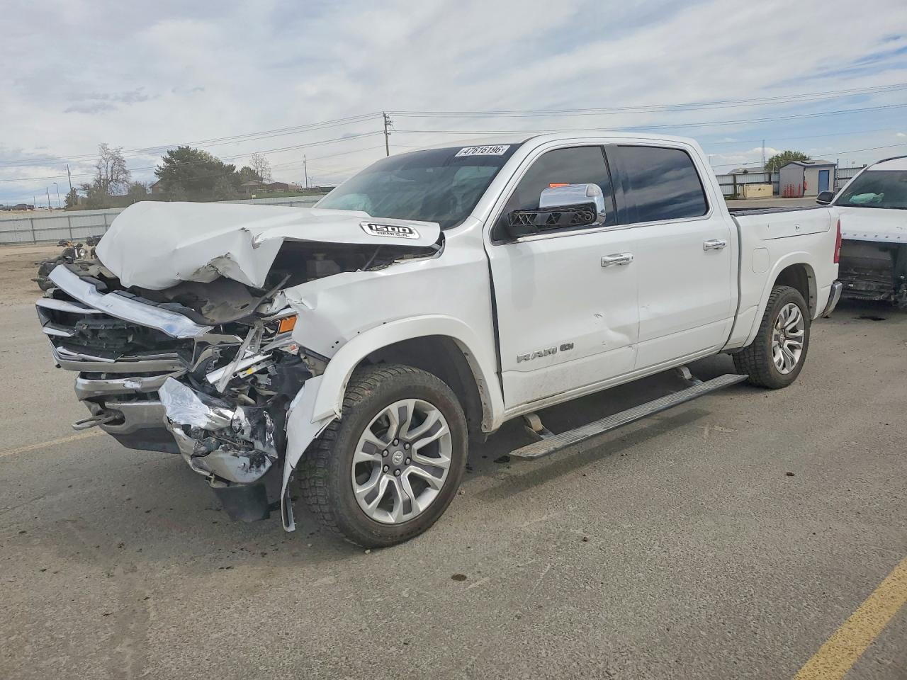 Salvage Ram 1500 Image