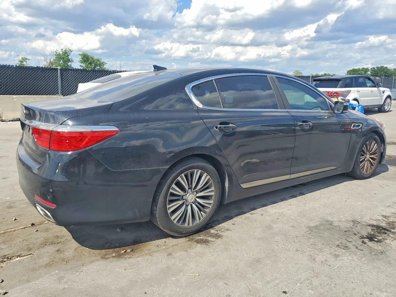 Kia K900 Premium V6