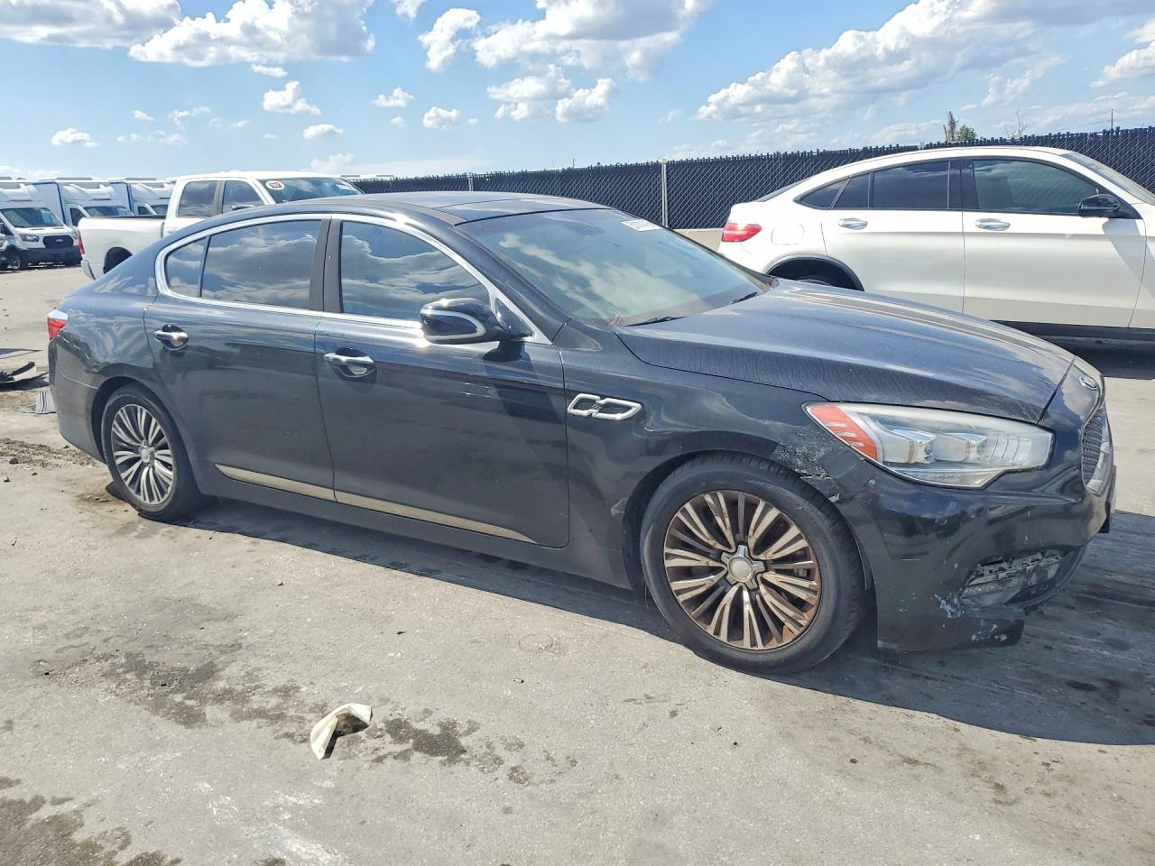 Kia K900 Premium V6