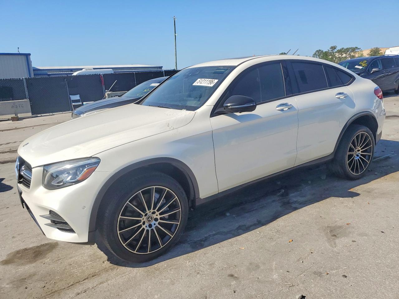 Salvage Mercedes-Benz GLC Image