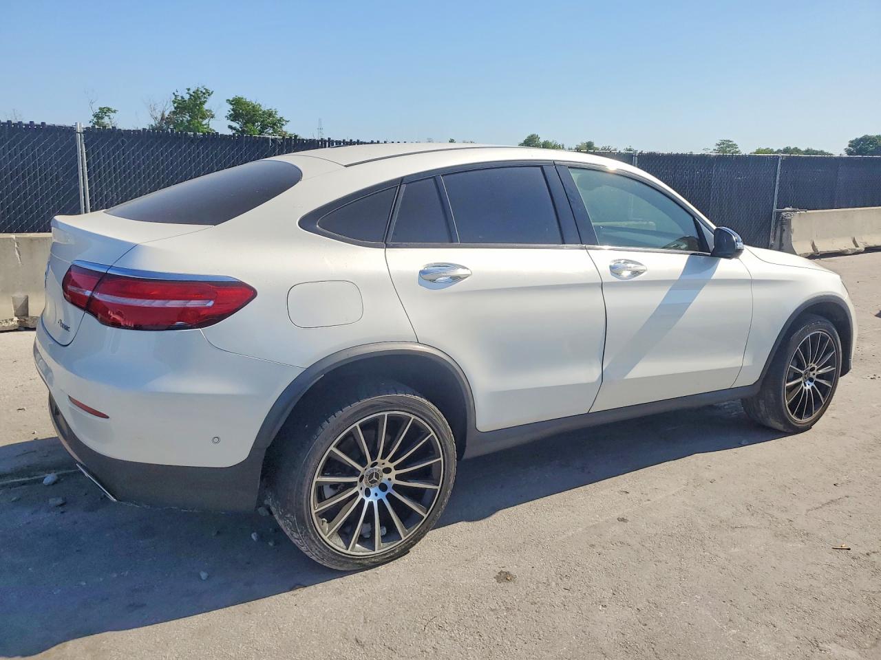 Mercedes-Benz GLC 300 4matic