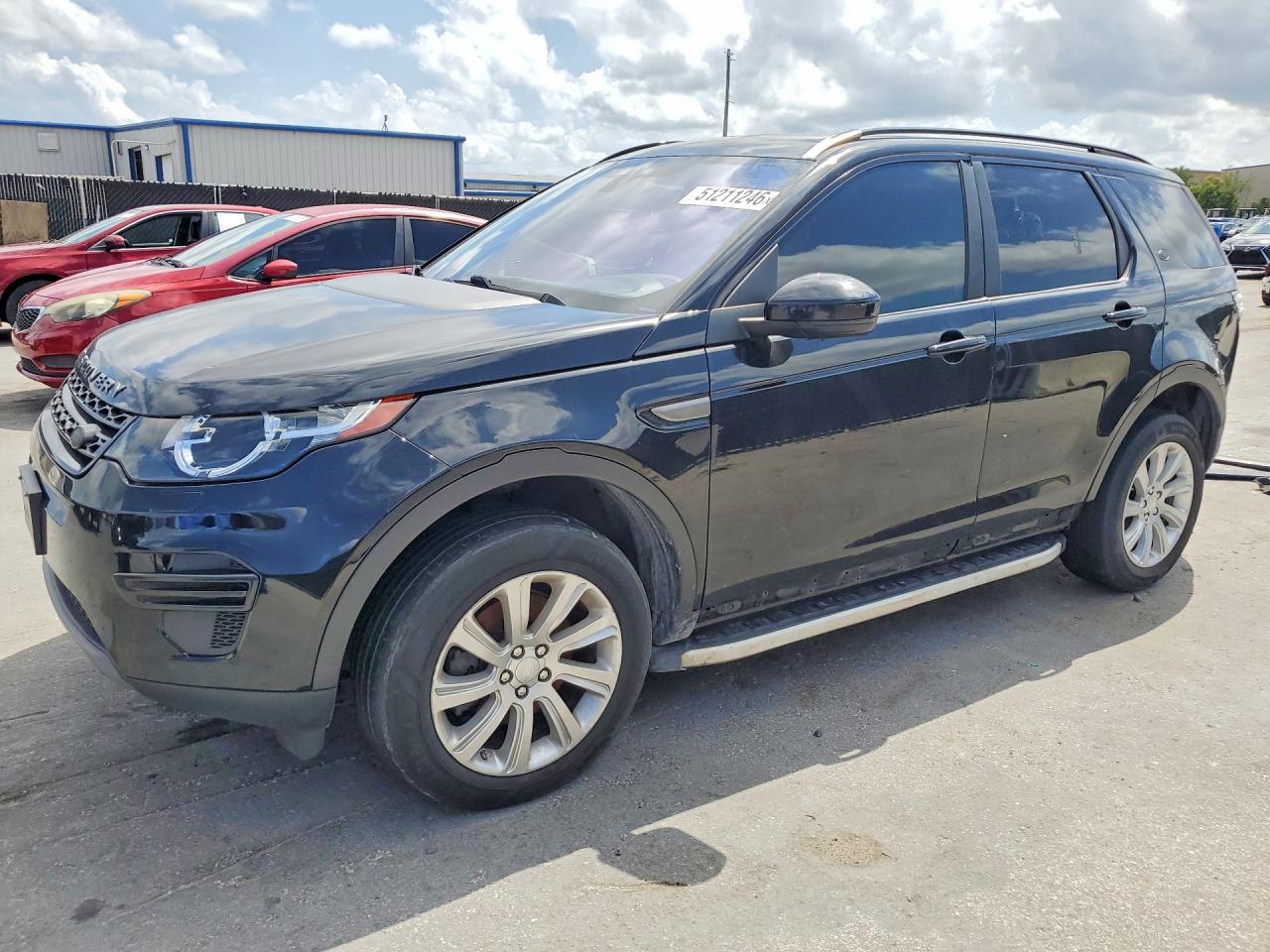 Salvage Land Rover Discovery Image