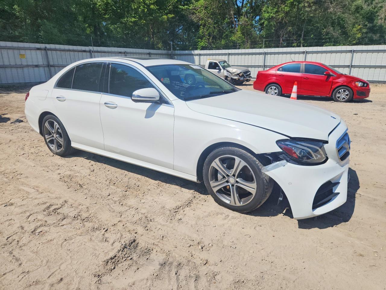 Mercedes-Benz E-Class 300