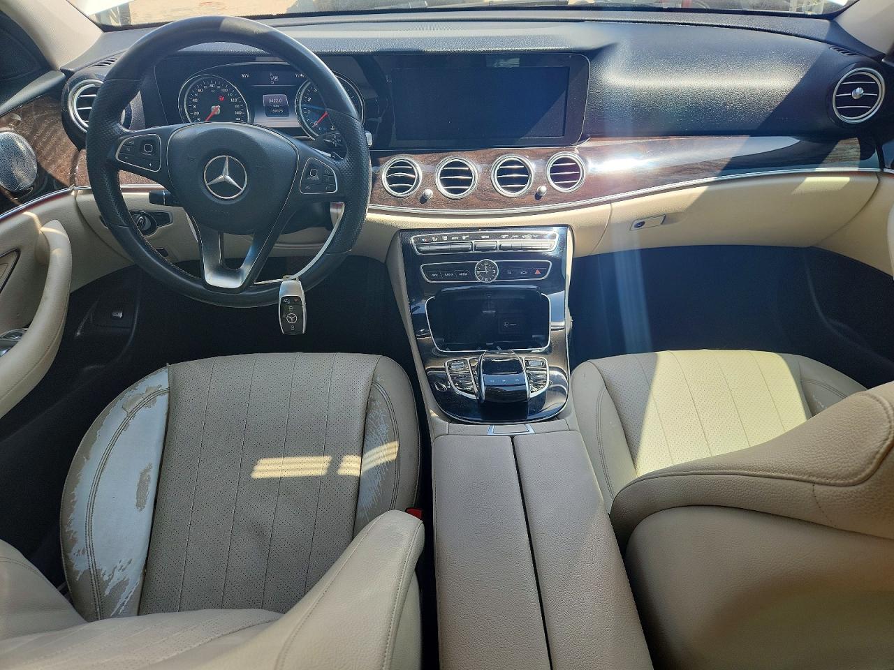 Mercedes-Benz E-Class 300