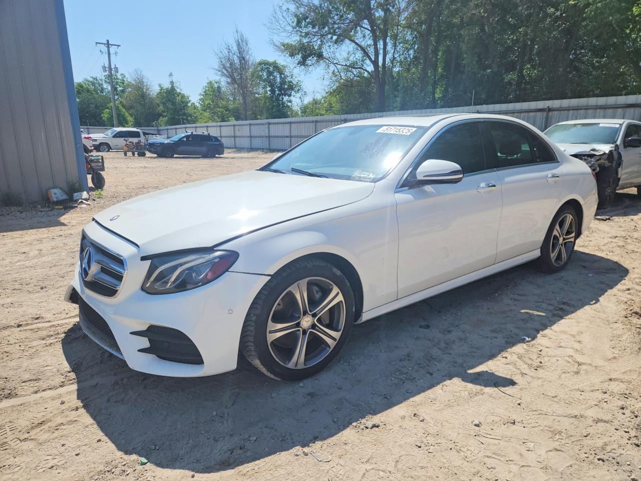 Salvage Mercedes-Benz E-Class Image