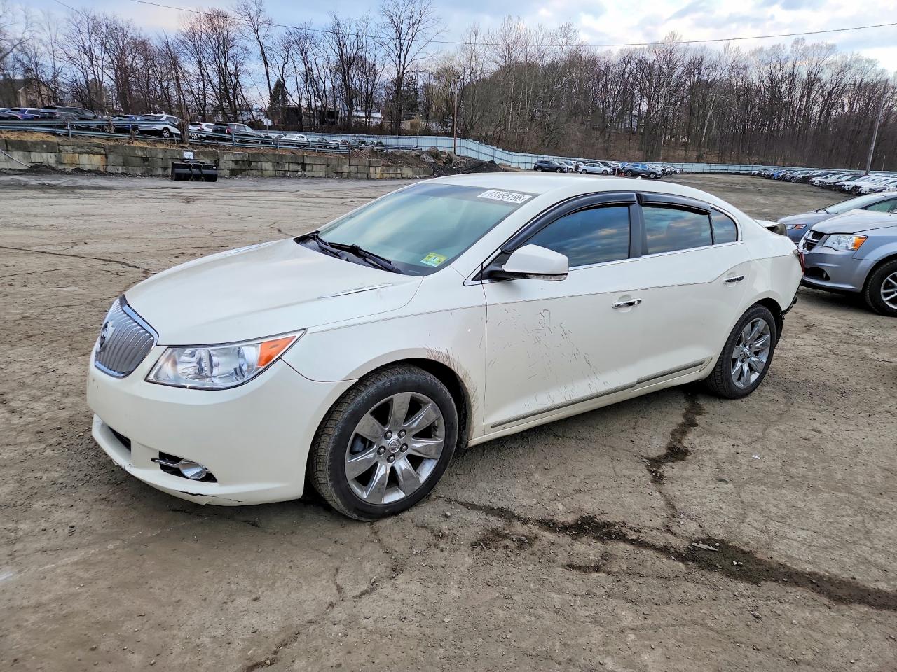 Salvage Buick LaCrosse Image