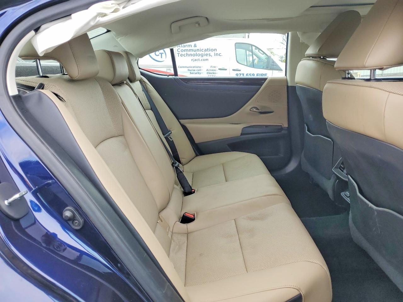 Lexus Es Base