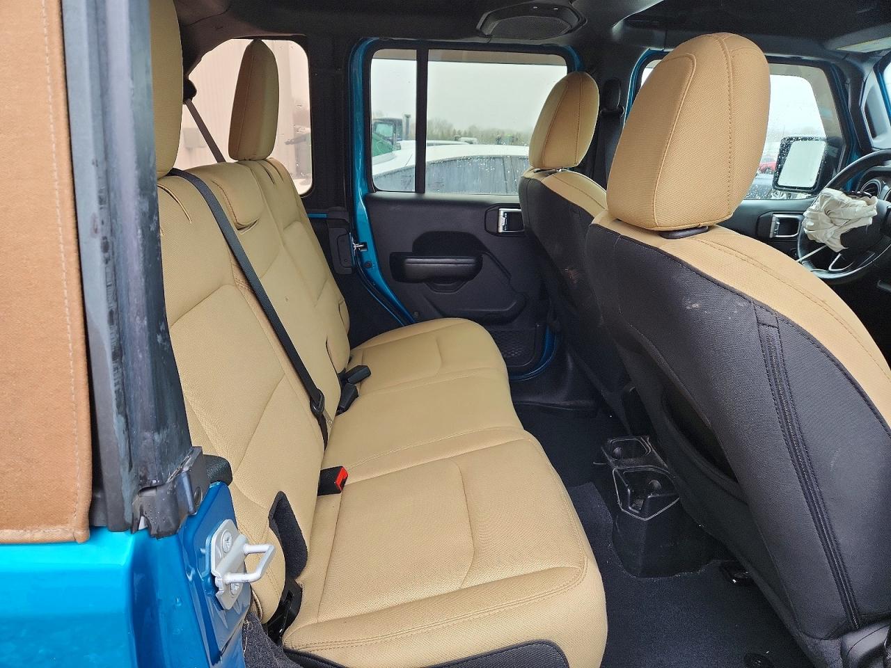 Jeep Wrangler Sport