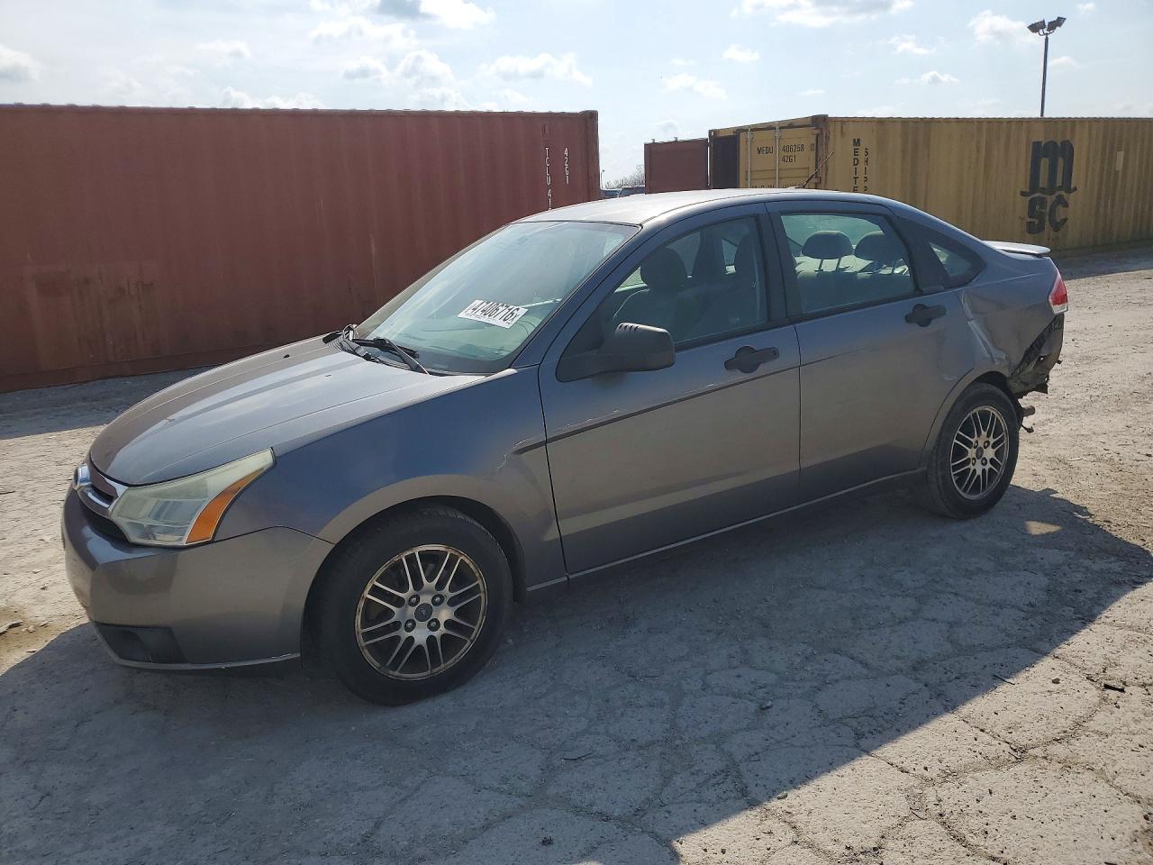 Salvage Ford Focus Image