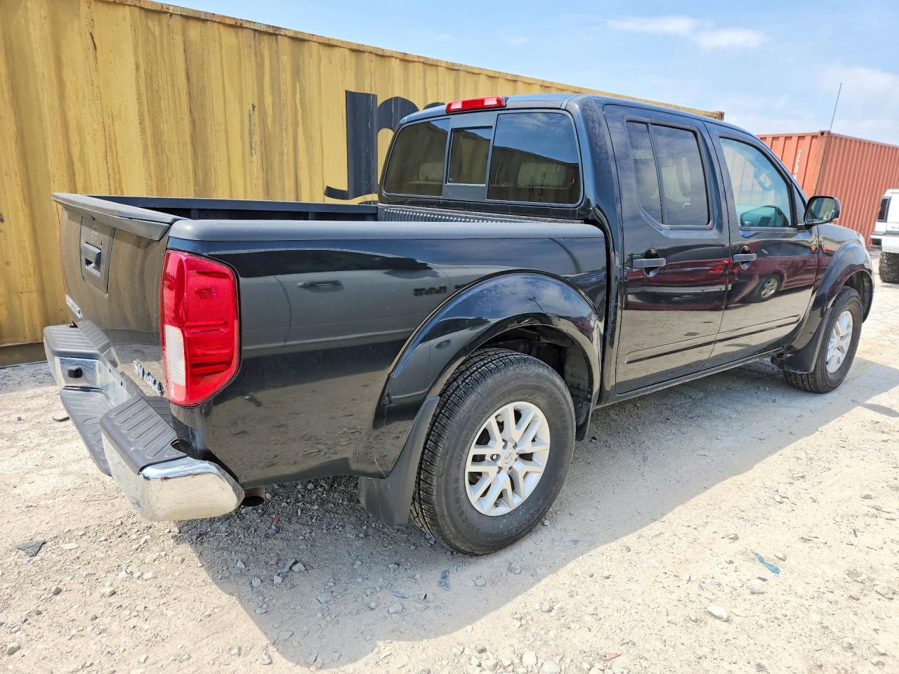 Nissan Frontier Sv