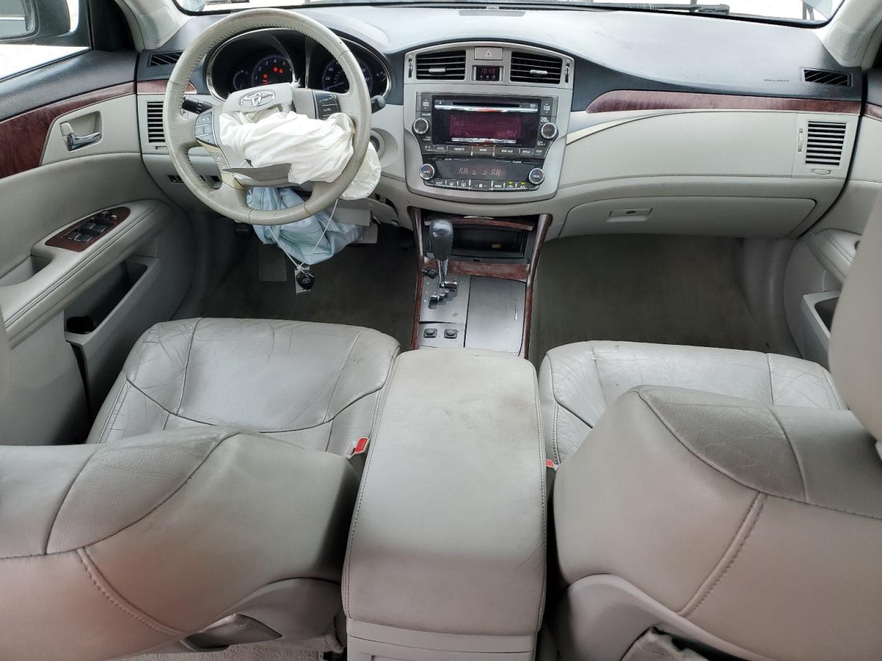 Toyota Avalon Base