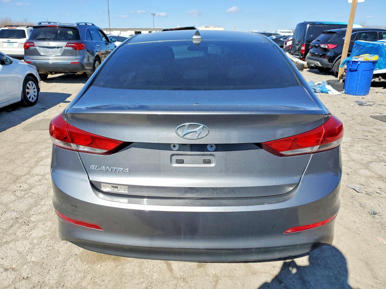 Hyundai ELANTRA Sel
