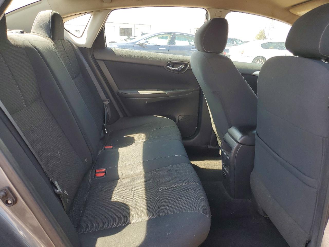 Nissan Sentra S