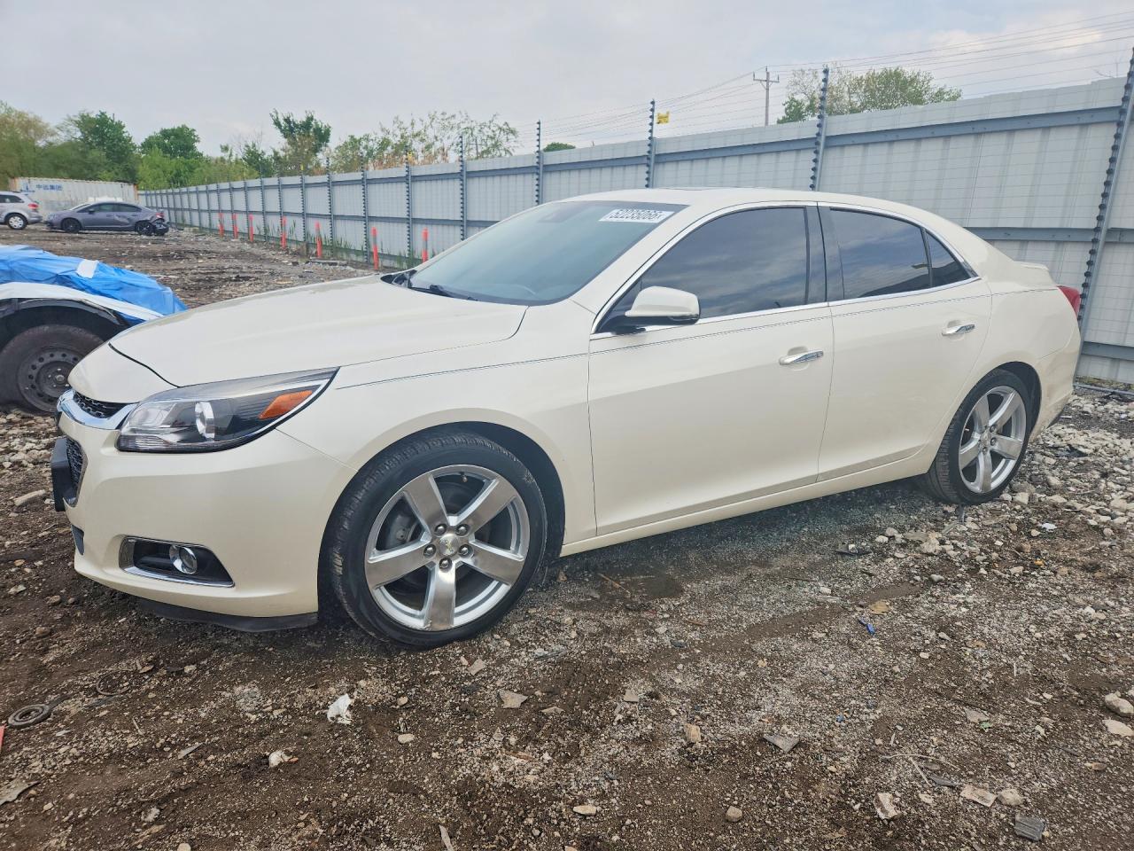 Salvage Chevrolet Malibu Image