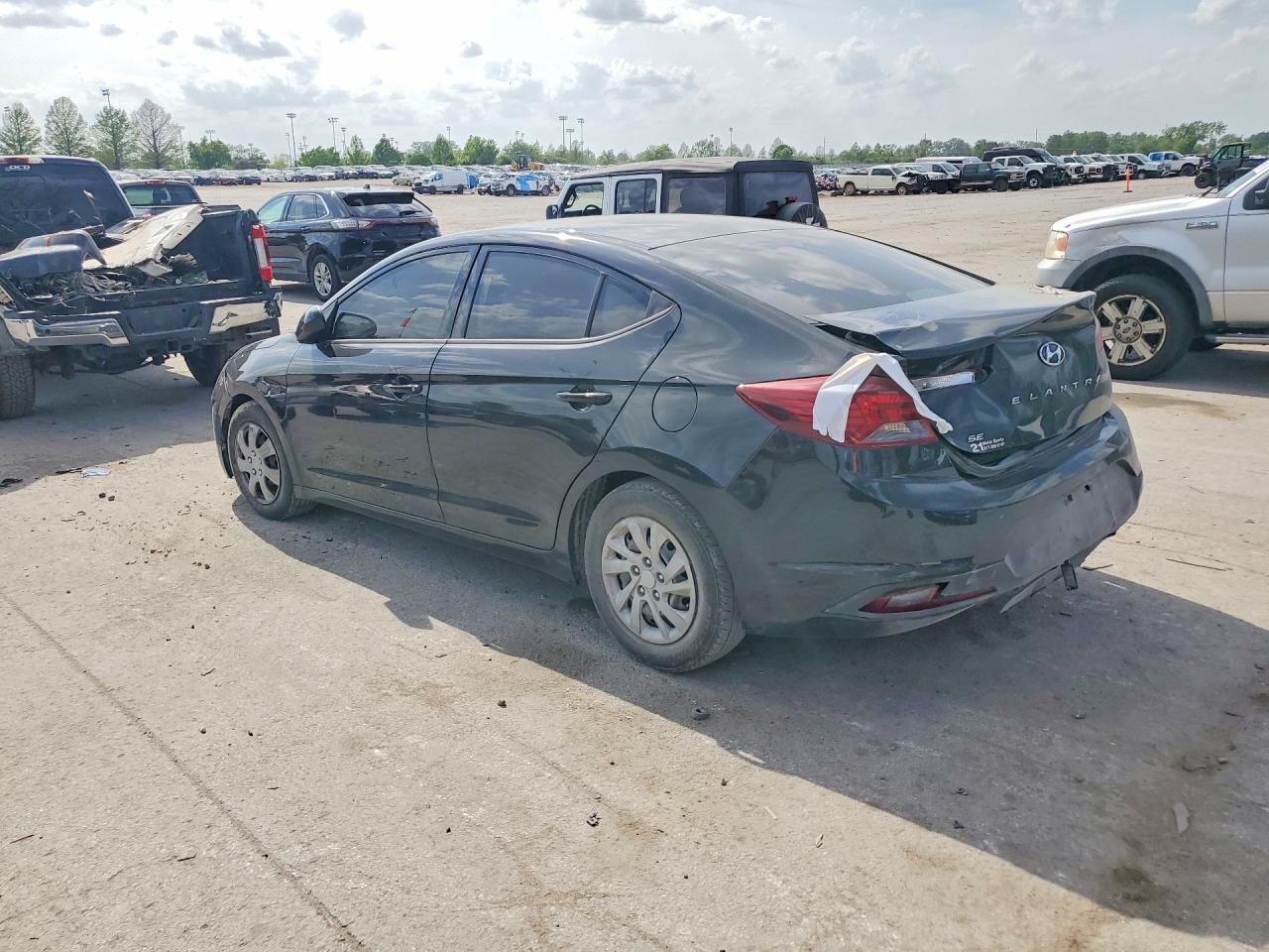 Hyundai ELANTRA Se