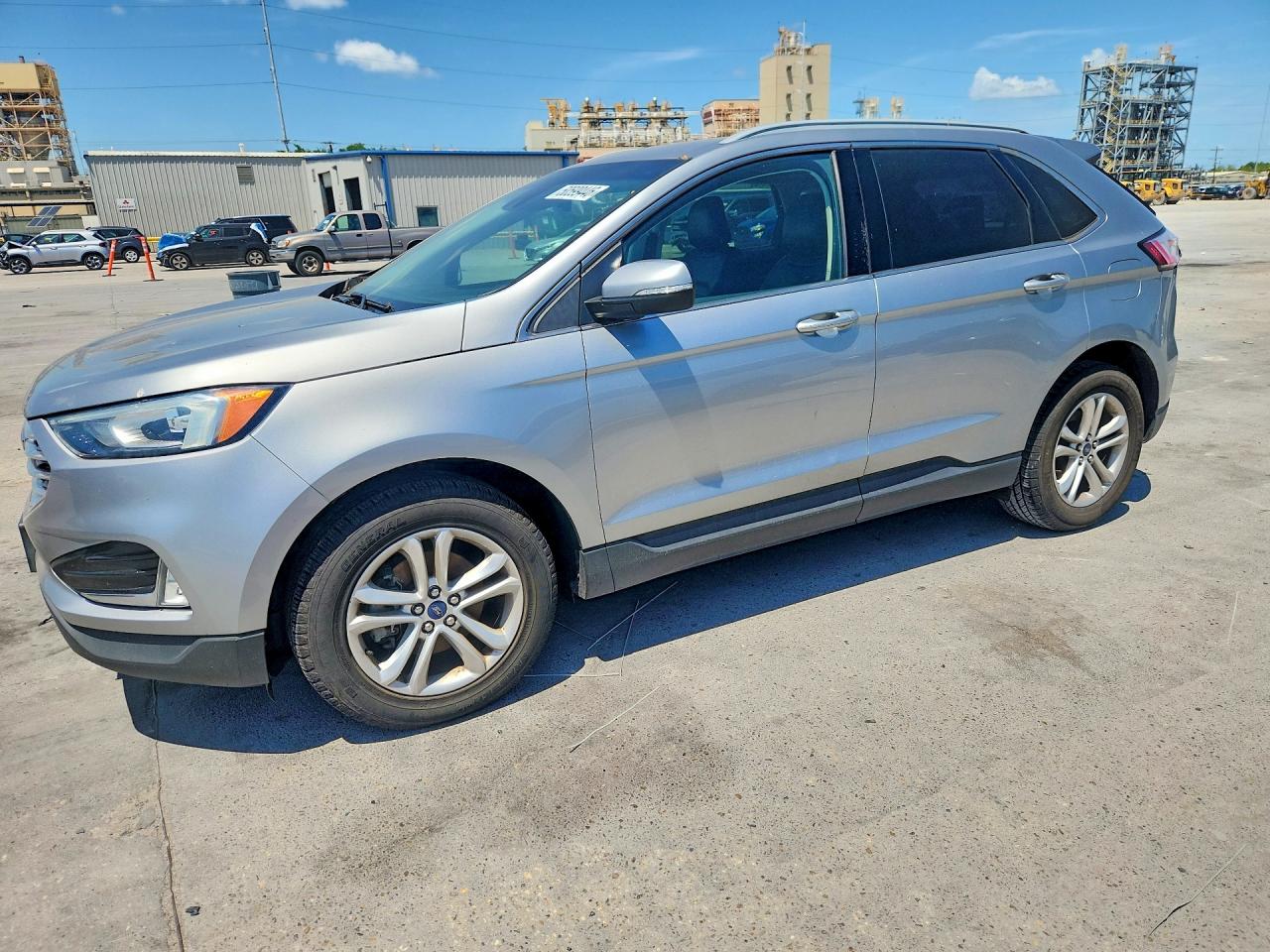 Salvage Ford Edge Image