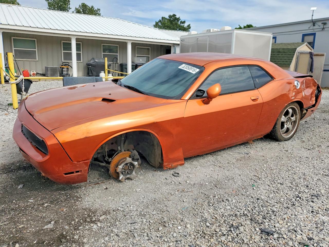 Salvage Dodge Challenger Image