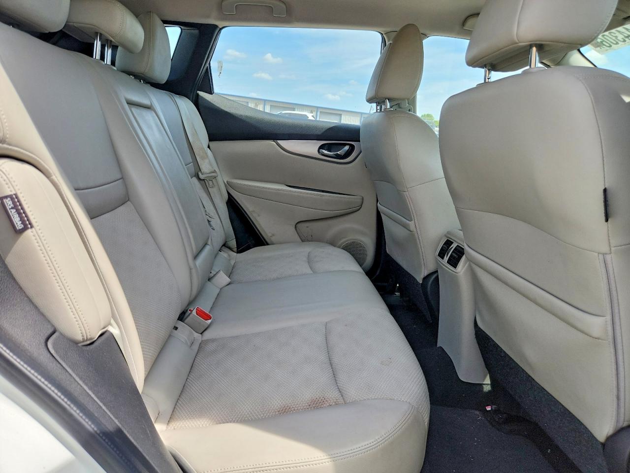 Nissan Rogue Sv
