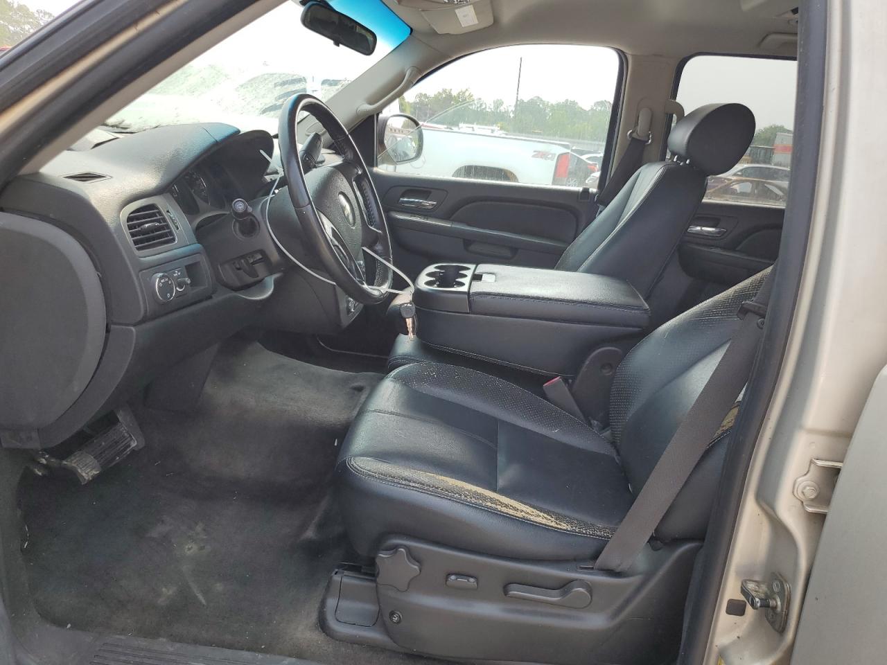Chevrolet Suburban C1500 Ls