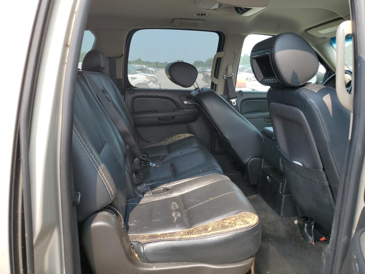 Chevrolet Suburban C1500 Ls