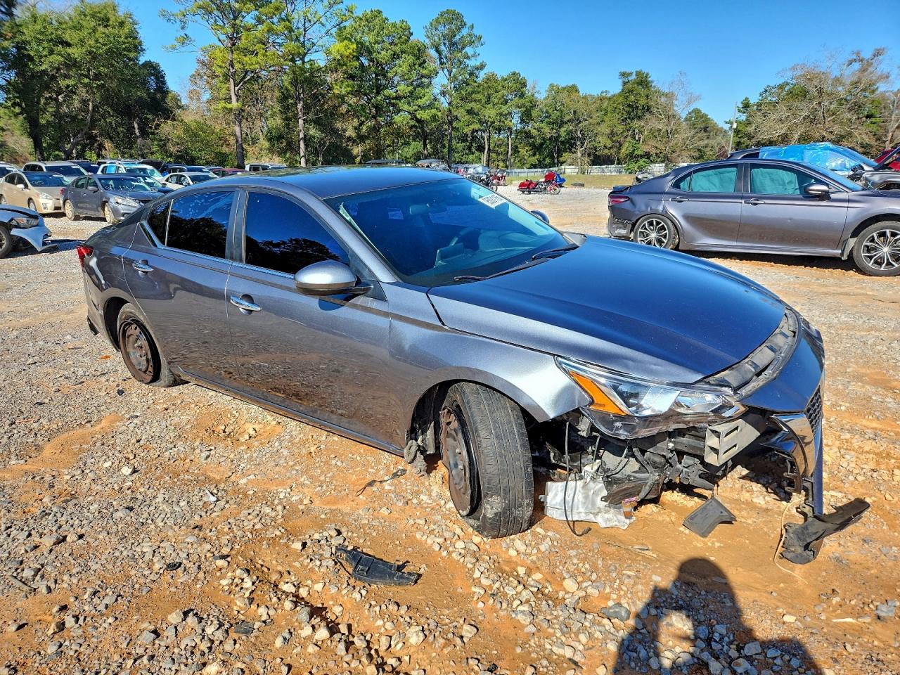 Nissan Altima S