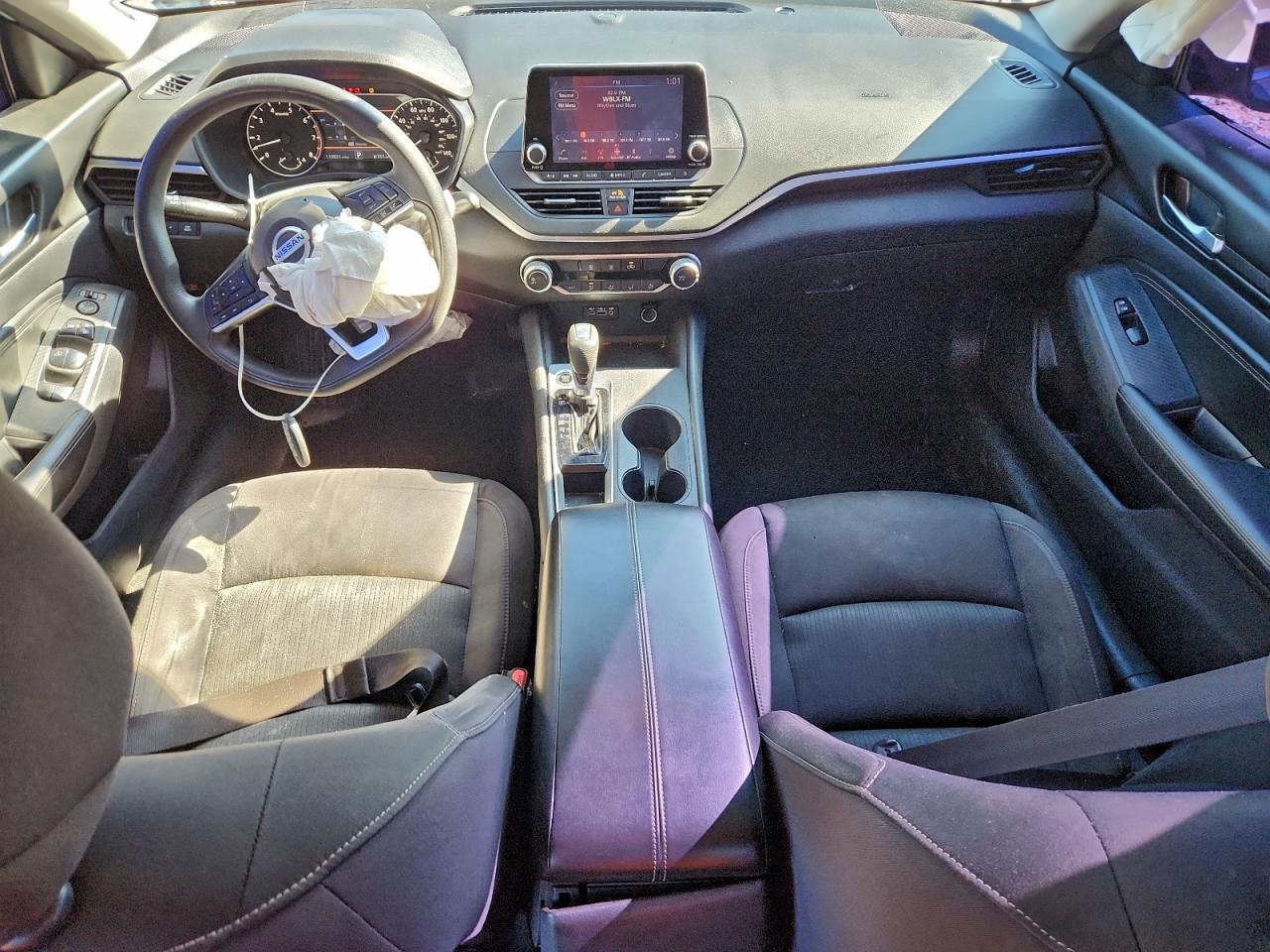 Nissan Altima S