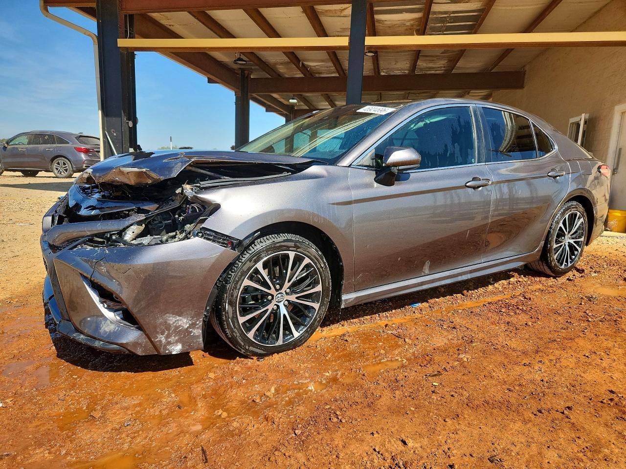Salvage Toyota Camry Image