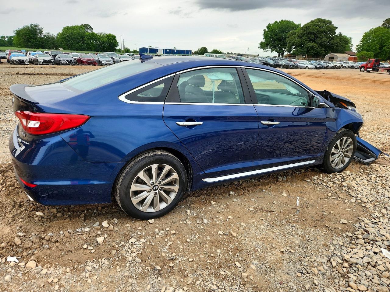 Hyundai SONATA Sport