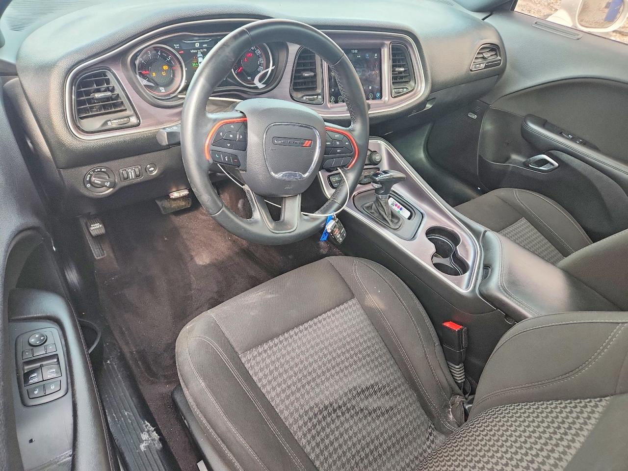 Dodge Challenger R