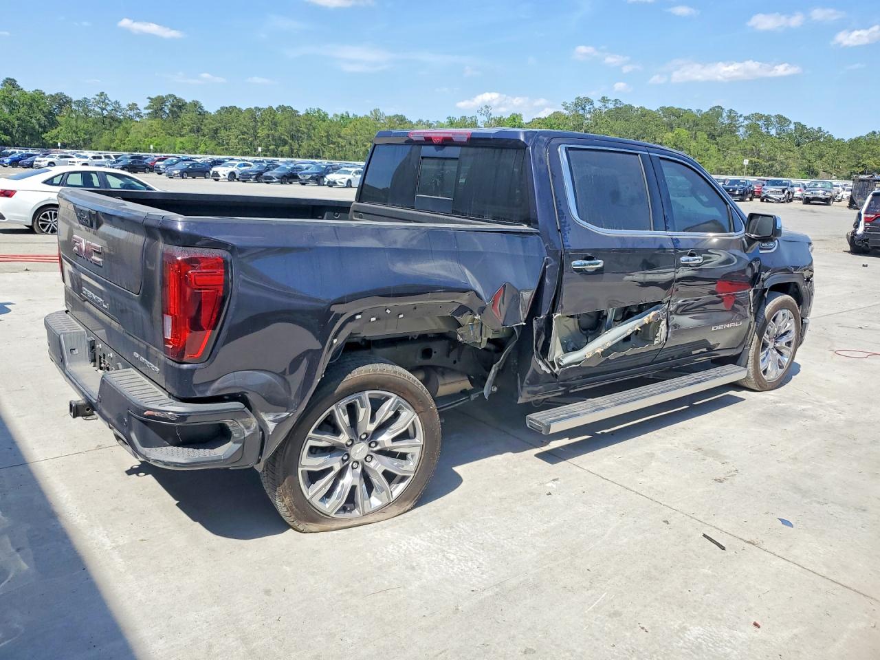 GMC Sierra C1500 Denali