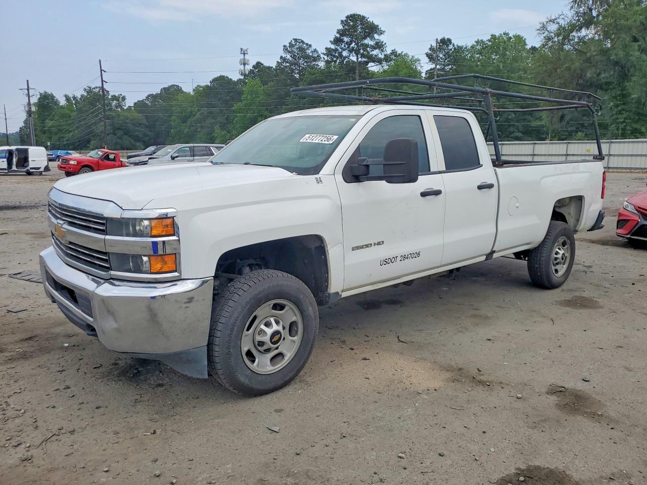 Salvage Chevrolet Silverado Image