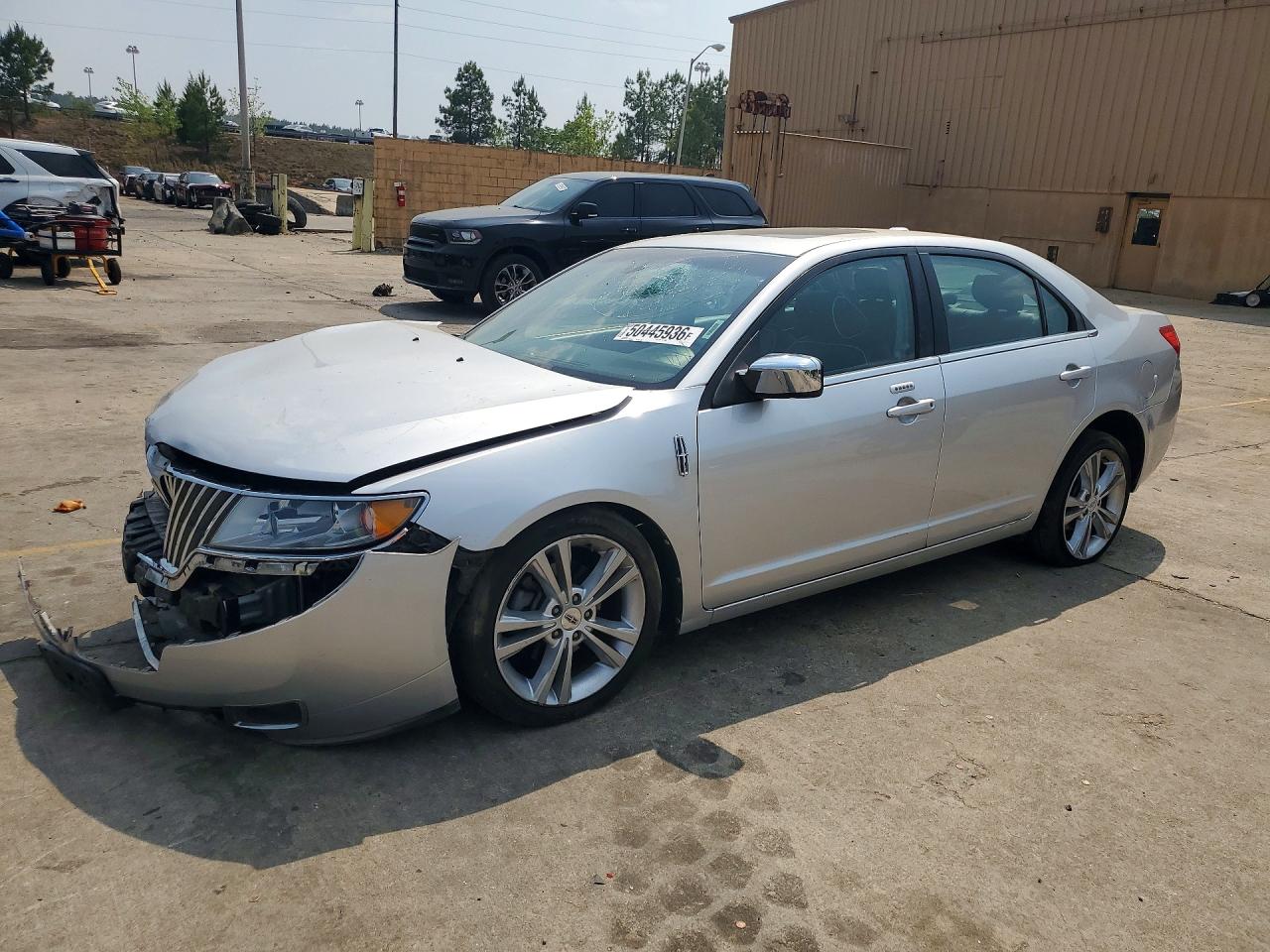 Salvage Lincoln MKZ Image