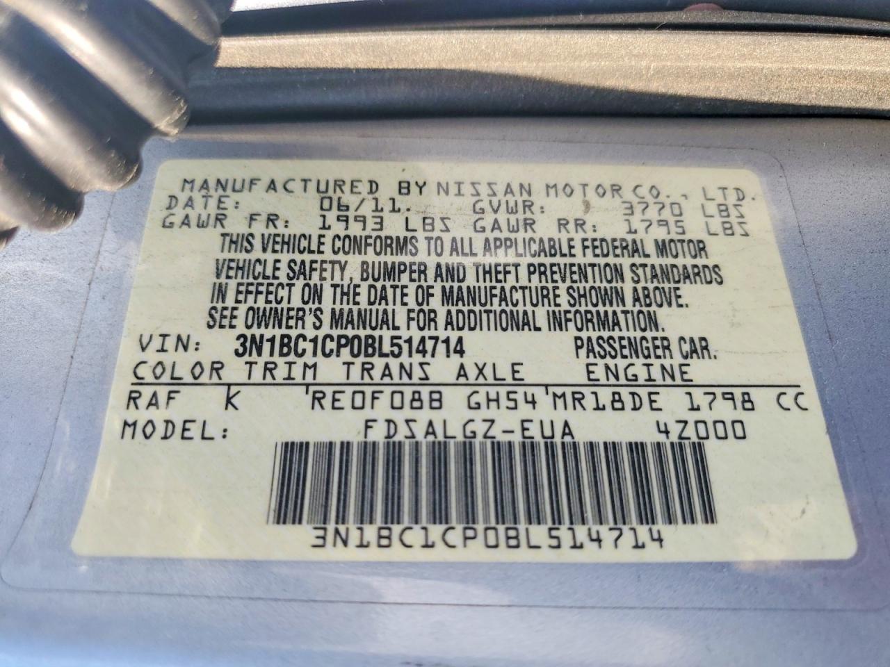 Nissan Versa 1.8 S