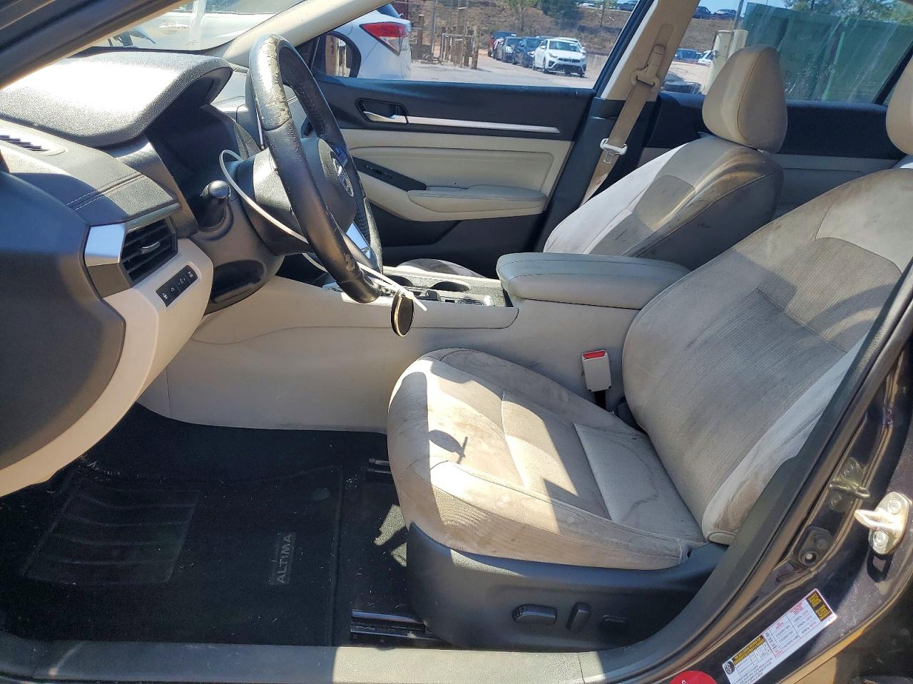 Nissan Altima Sv
