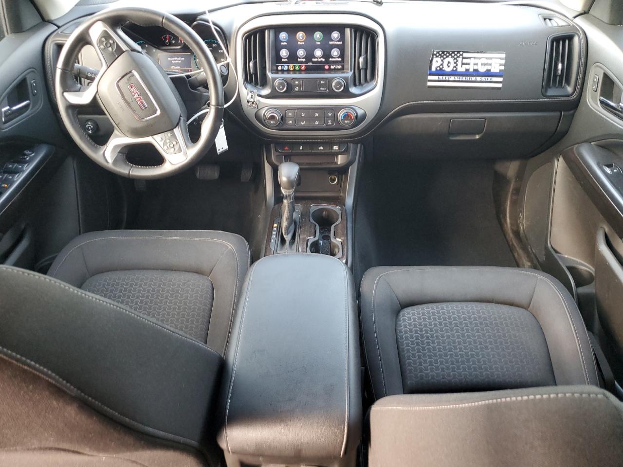 GMC Canyon Elevation