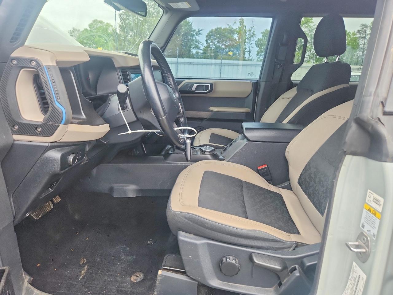 Ford Bronco Base
