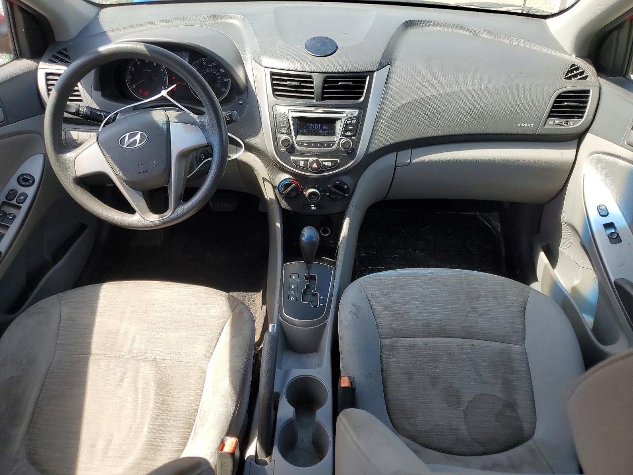 Hyundai ACCENT Se